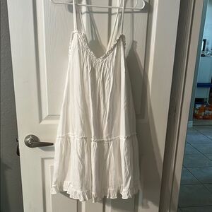 Universal Thread Cream Sleeveless Top